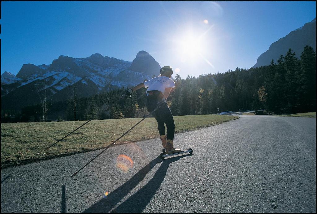 Canmore Crossing 外观 照片