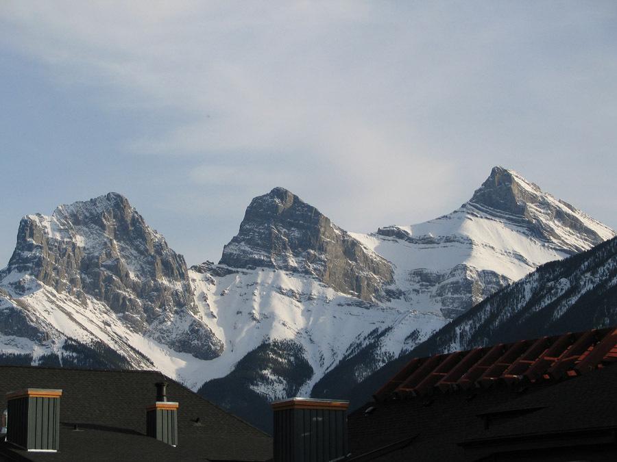 Canmore Crossing 外观 照片